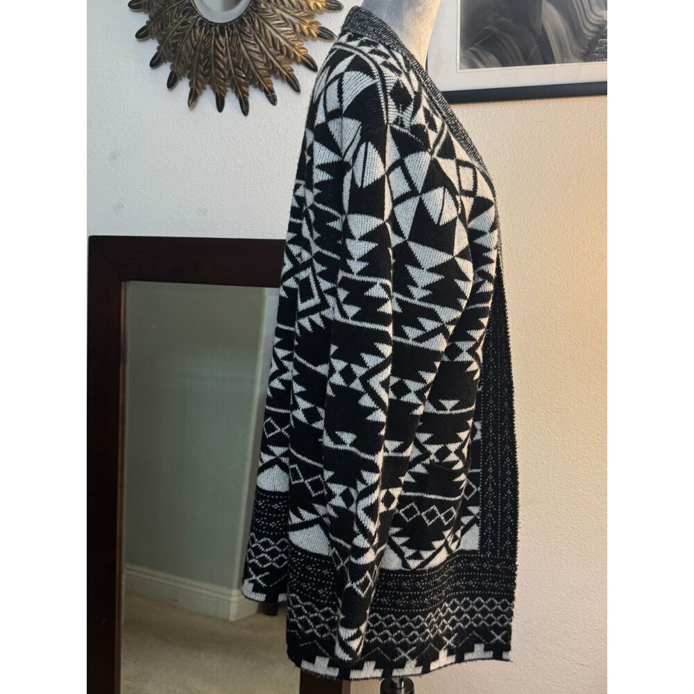 FRYE The Cozy Cardigan L Black Ivory Geometric Southwestern Open Front Sweater - Picture 4 of 10